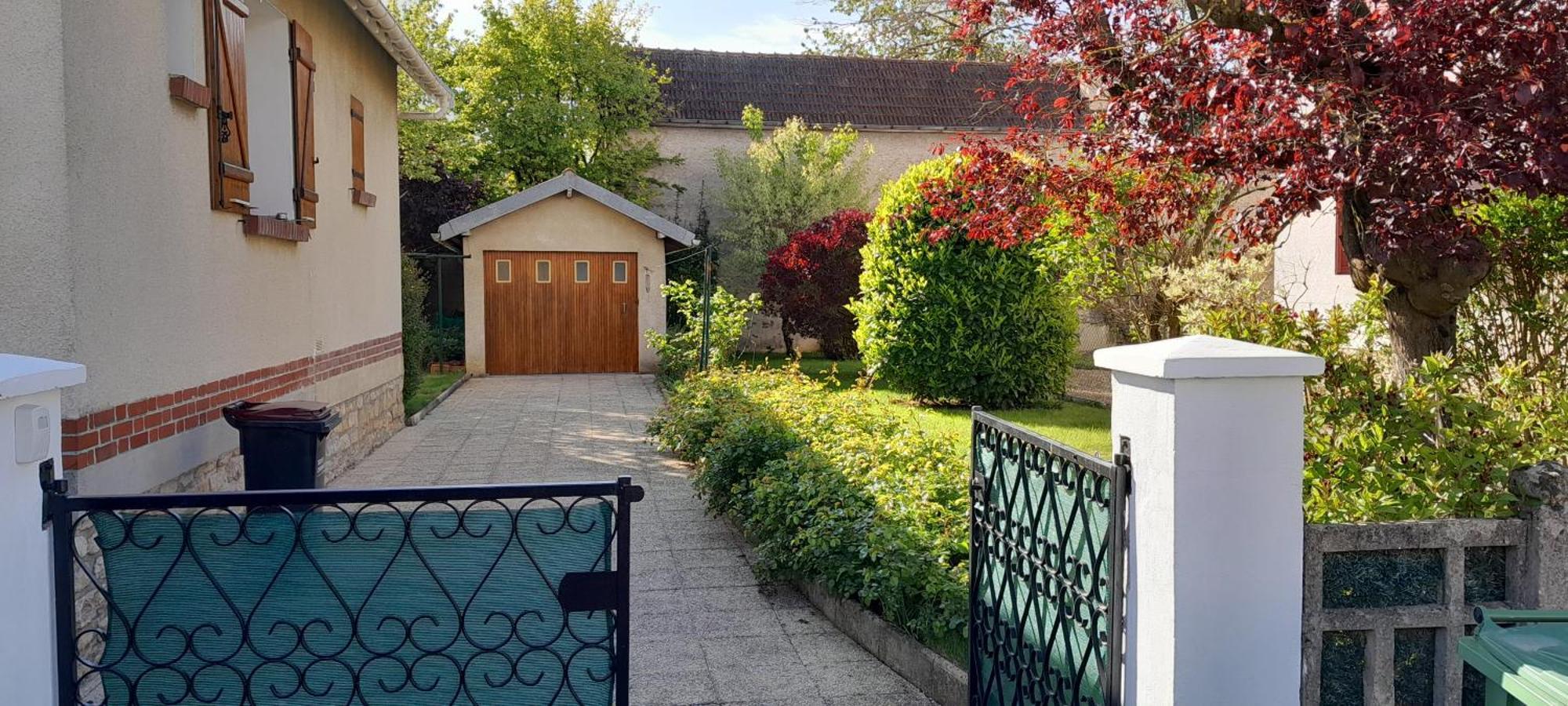 Villa Un Brin De Bonheur Troyes Esterno foto